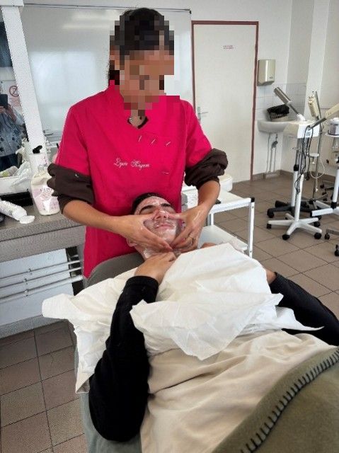 Immersion en CAP ECP Esthétique Cosmétique et Parfumerie